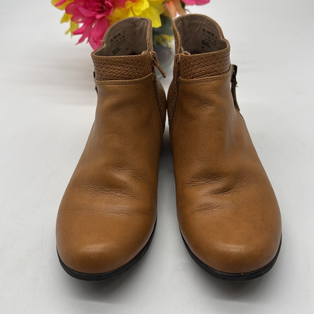 Rockport Brown Ankle Boots with Side Zipper and Low Heel Size 7 MCA7426E - Picture 2 of 8